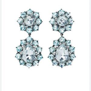 NWOT  Roxanne Assoulin crystal clip on earrings